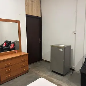 https://anniewatte-house.kandyhotelsnow.com