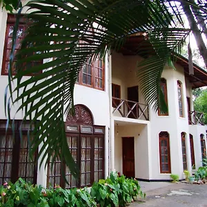 Gasthuis Tree Breeze, Kandy